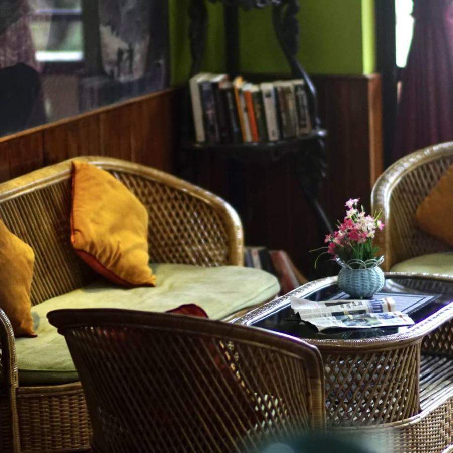 Monkey Bunky-3Monkeys Backpacker'S Hostel Kathmandu Buitenkant foto