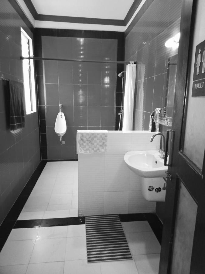 Monkey Bunky-3Monkeys Backpacker'S Hostel Kathmandu Buitenkant foto