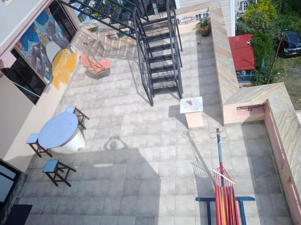 Monkey Bunky-3Monkeys Backpacker'S Hostel Kathmandu Buitenkant foto